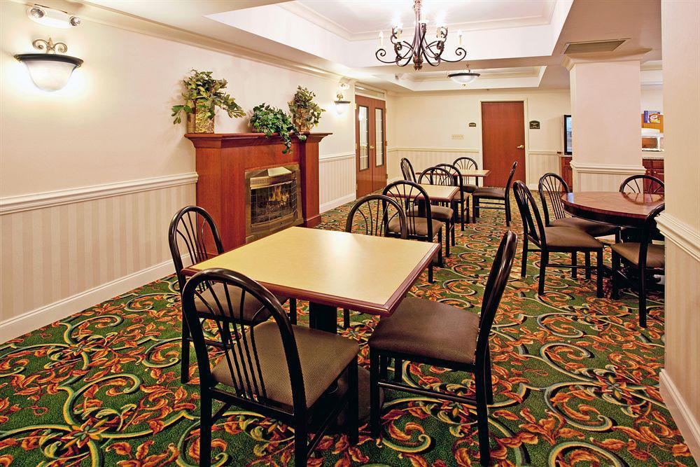 Holiday Inn Express Camden Restauracja zdjęcie