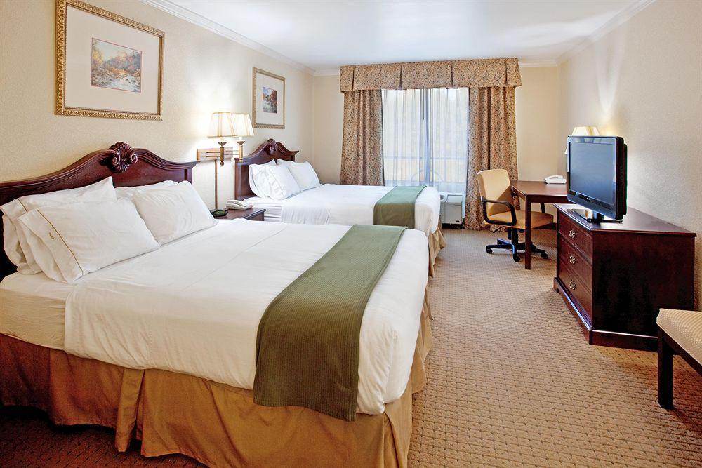 Holiday Inn Express Camden Zewnętrze zdjęcie